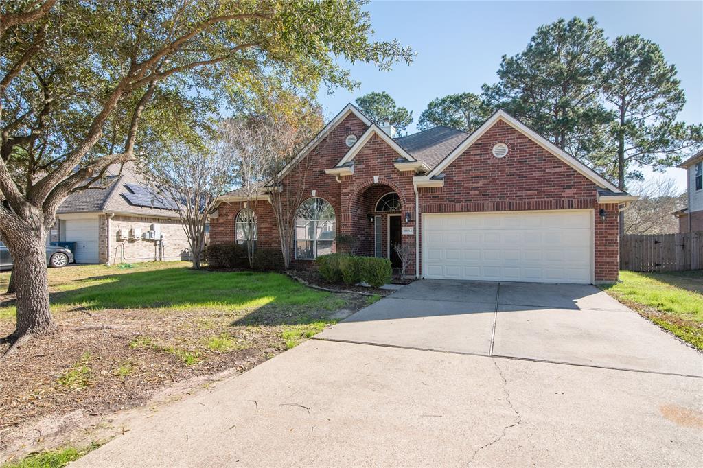 8634 Silver Lure Drive, Humble, Texas image 1