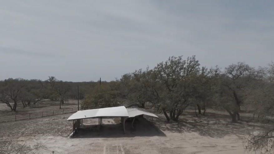143 County Road 7866, Devine, Texas image 11