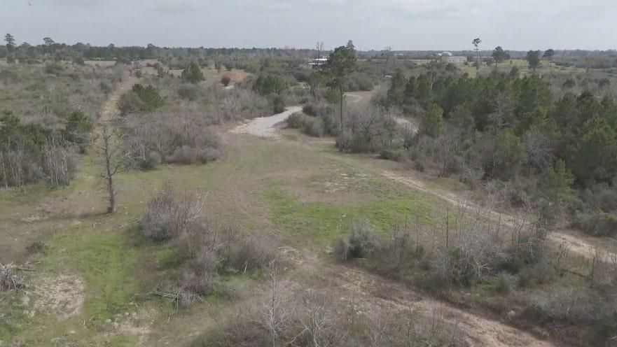 143 County Road 7866, Devine, Texas image 4