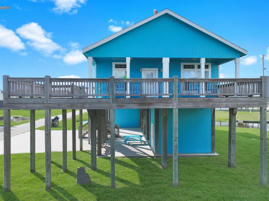 936 Surf Road