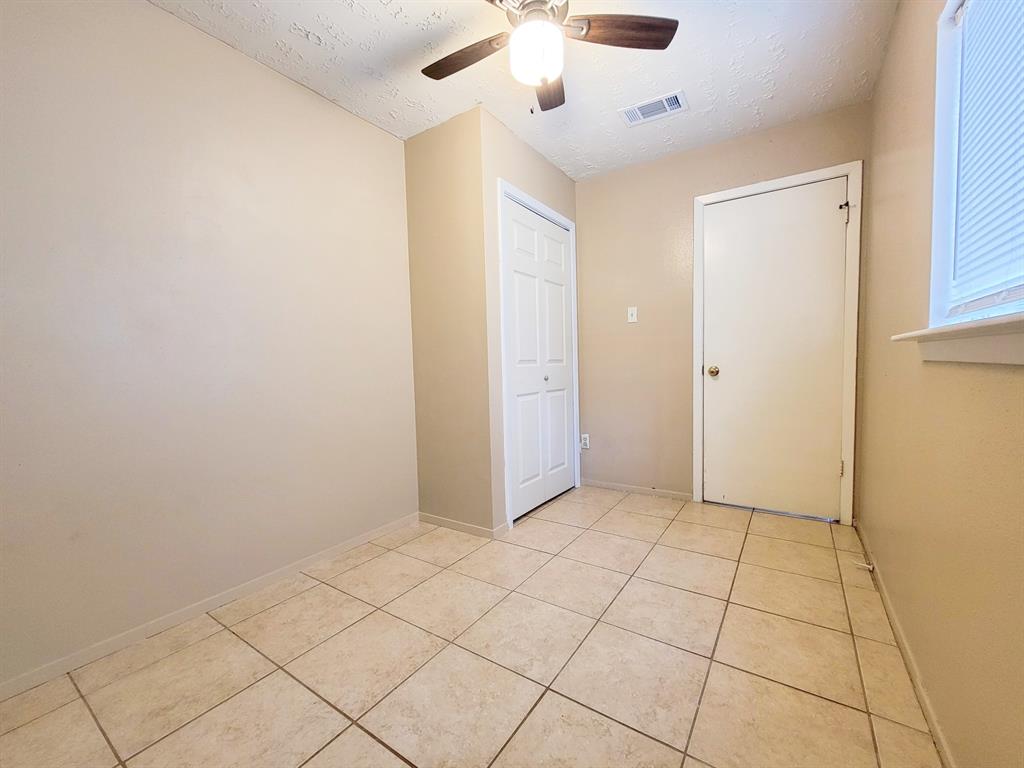 23930 Griffin House Lane, Katy, Texas image 14