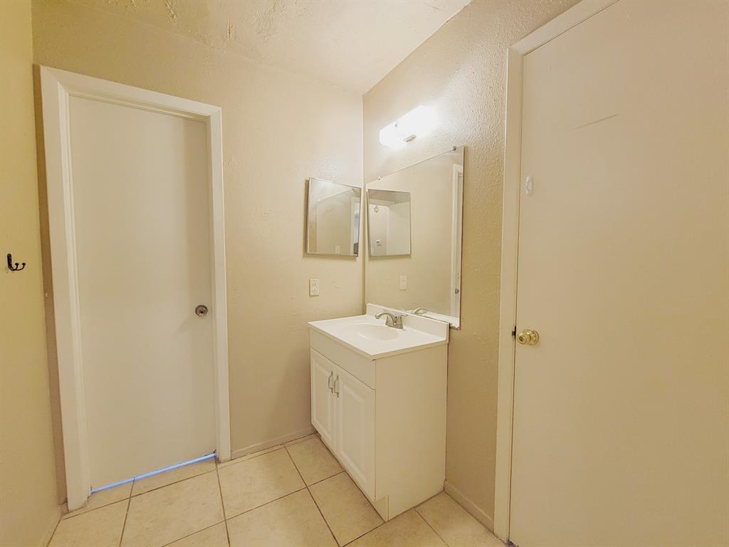 23930 Griffin House Lane, Katy, Texas image 16