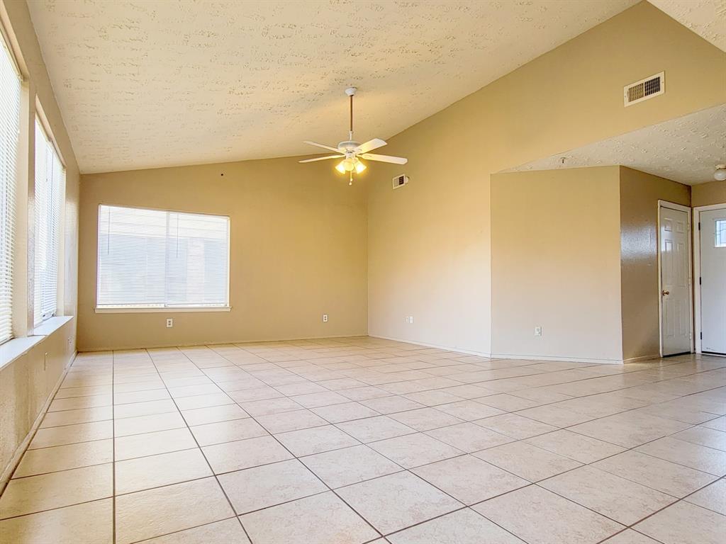 23930 Griffin House Lane, Katy, Texas image 6