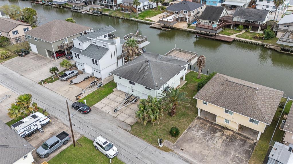 843 Marlin Street, Hitchcock, Texas image 8