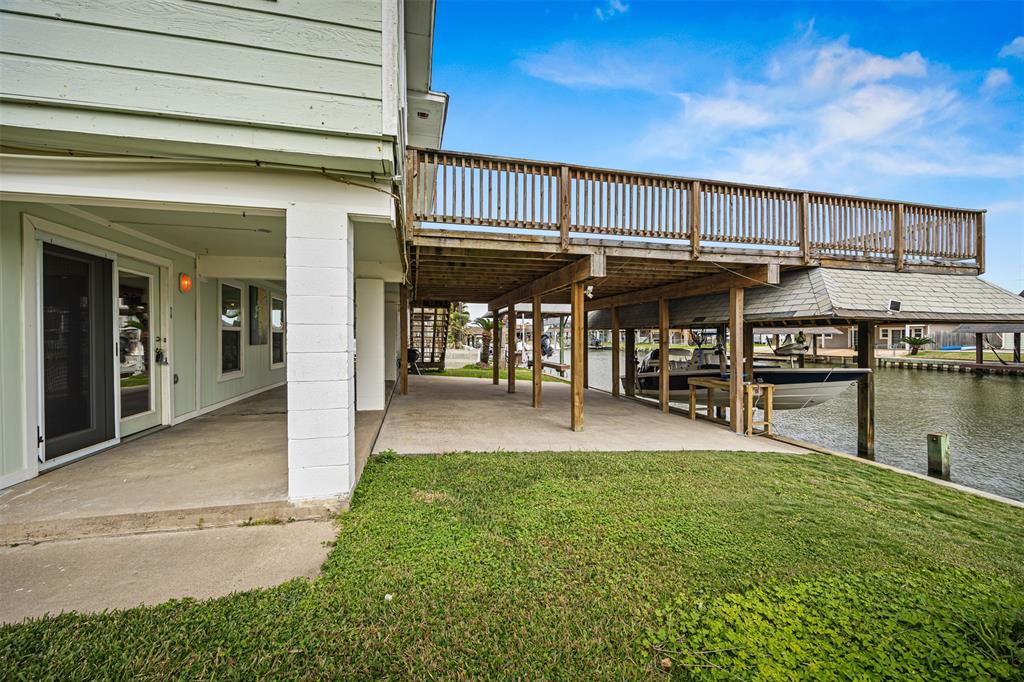 843 Marlin Street, Hitchcock, Texas image 3