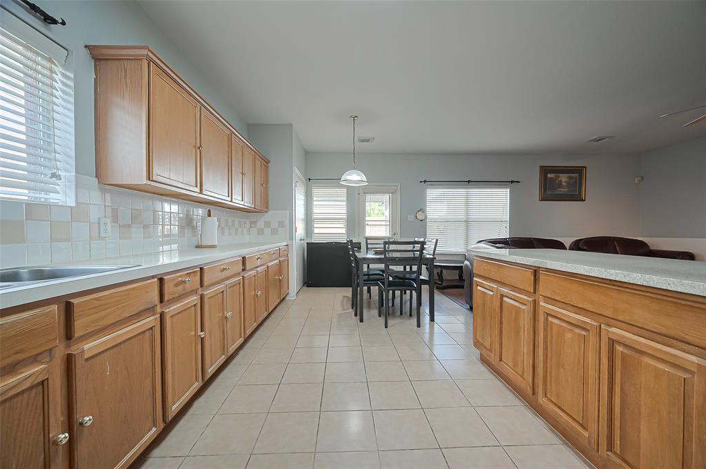 16310 Autumn Leigh Drive, Houston, Texas image 14