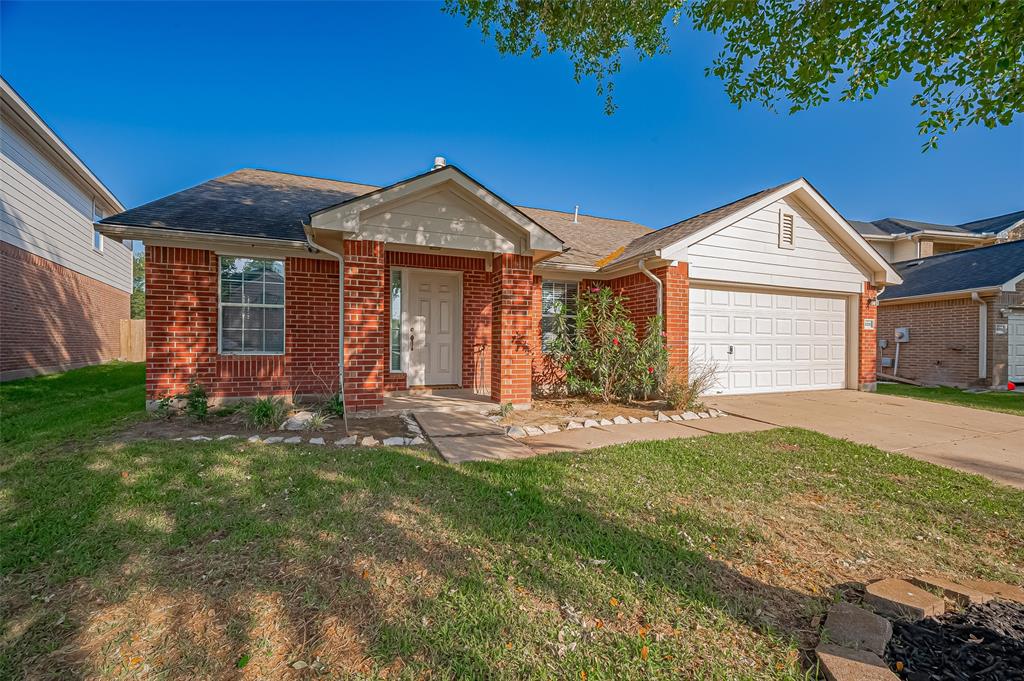 16310 Autumn Leigh Drive, Houston, Texas image 2