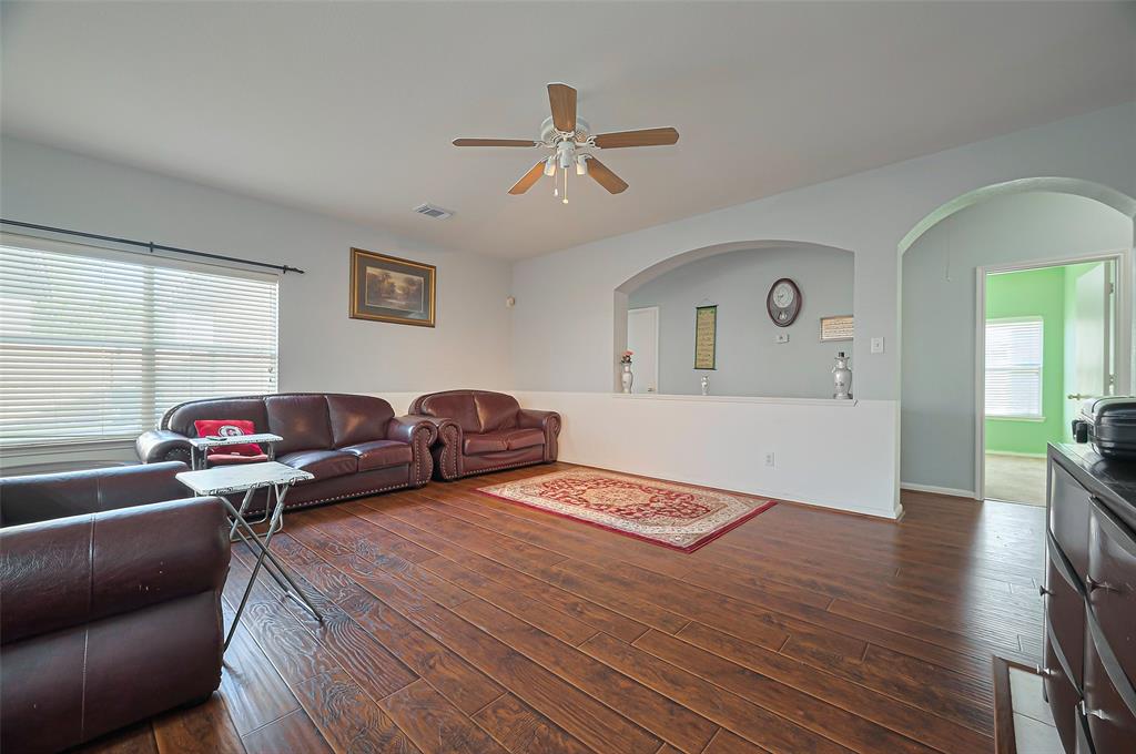 16310 Autumn Leigh Drive, Houston, Texas image 25