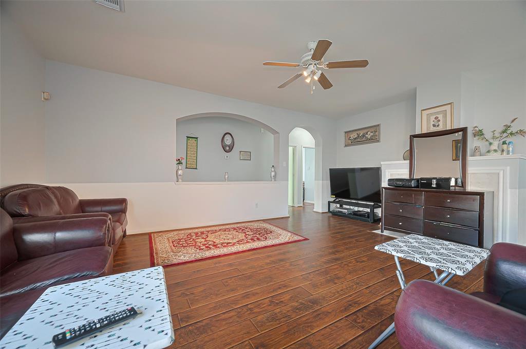 16310 Autumn Leigh Drive, Houston, Texas image 38