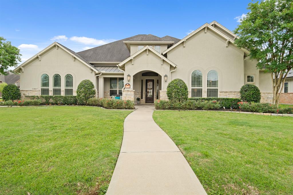 32807 Winslow Drive, Fulshear, Texas image 1