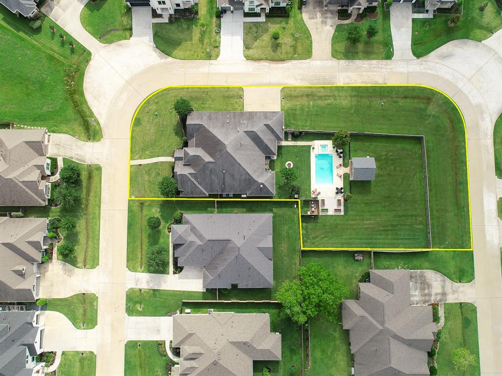 32807 Winslow Drive, Fulshear, Texas image 47