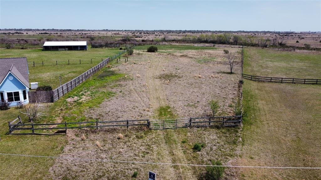 Settlers Court, Sealy, Texas image 1