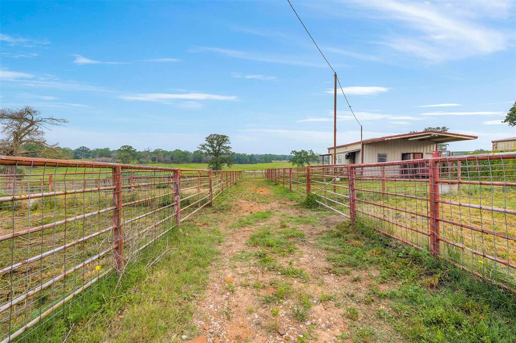 9110 Cr 362, Caldwell, Texas image 20