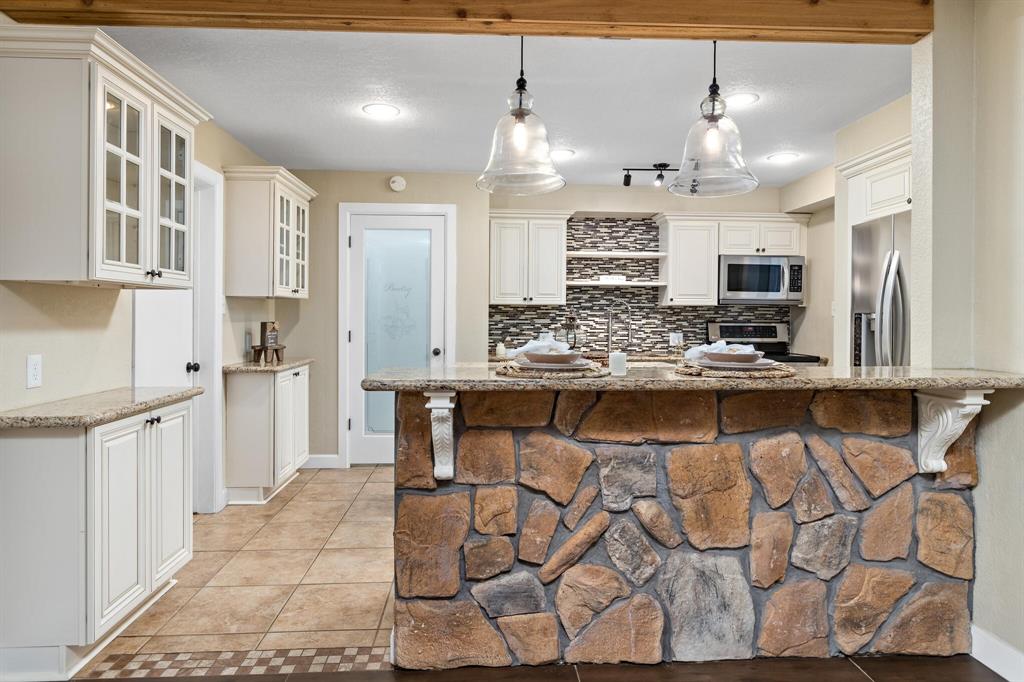 920 S 23rd Street, Nederland, Texas image 19