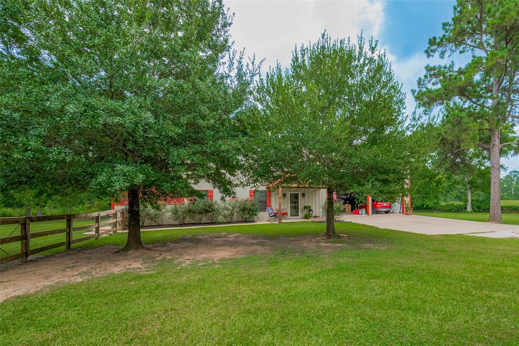 602 Fm 2693 Rd East