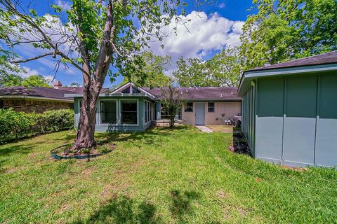 A home in Friendswood