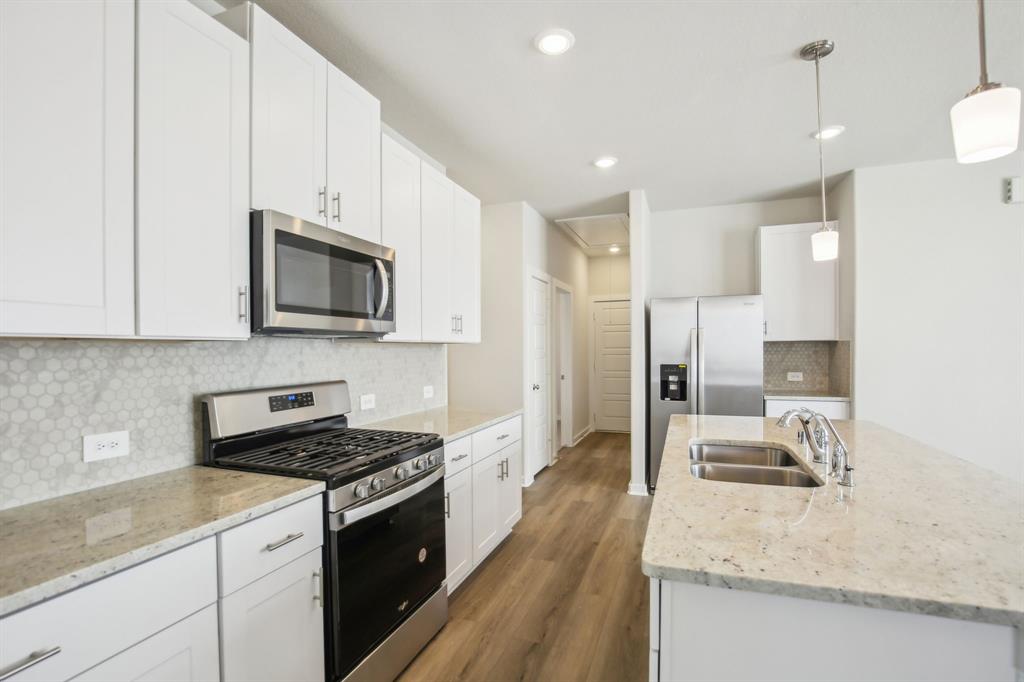 1750 Cayden Oak Lane, Conroe, Texas image 12