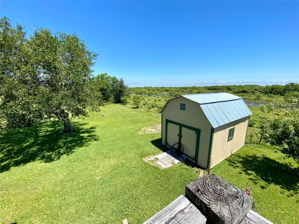 1228 Bahama Lane, Port Bolivar, Texas image 3