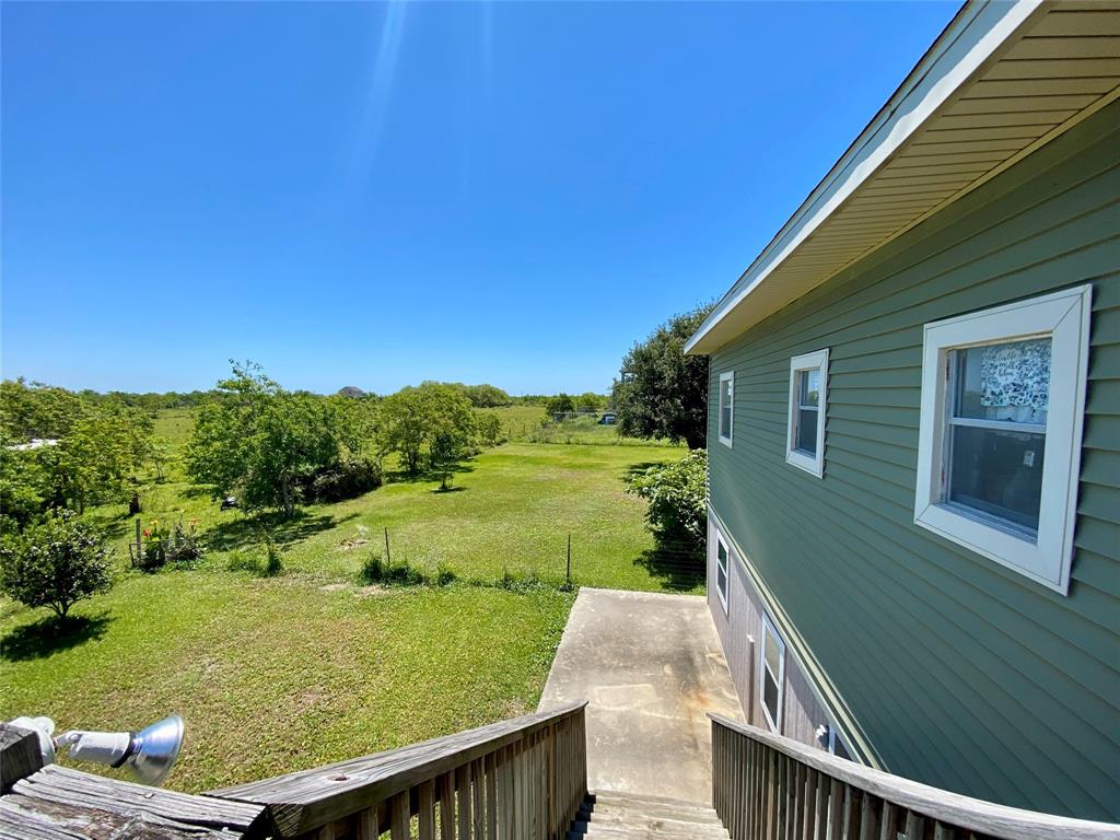 1228 Bahama Lane, Port Bolivar, Texas image 4