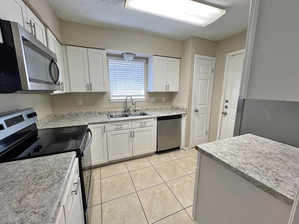 20114 Cottonglade Lane, Humble, Texas image 5