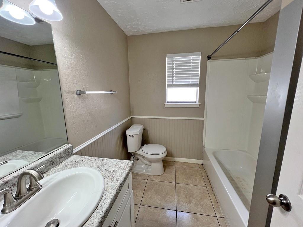 20114 Cottonglade Lane, Humble, Texas image 8