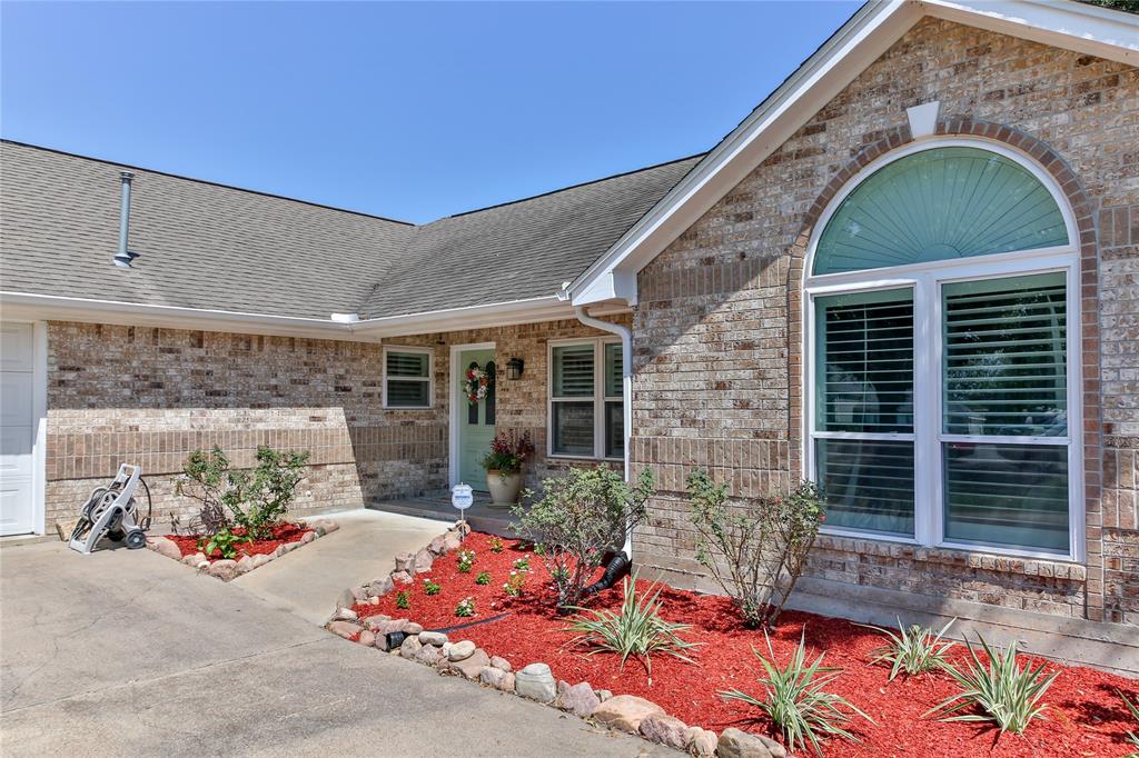 1613 Willow View Street, La Porte, Texas image 3