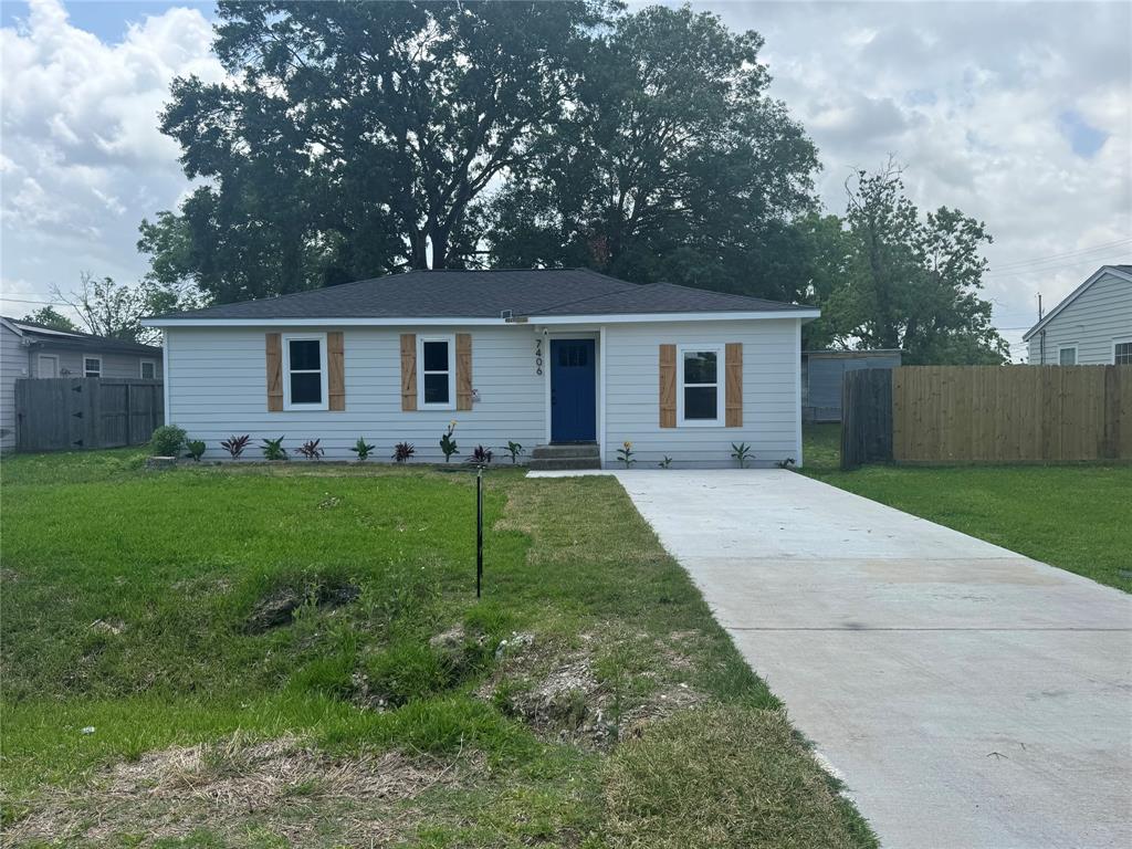 7406 Valeda Drive, Deer Park, Texas image 1