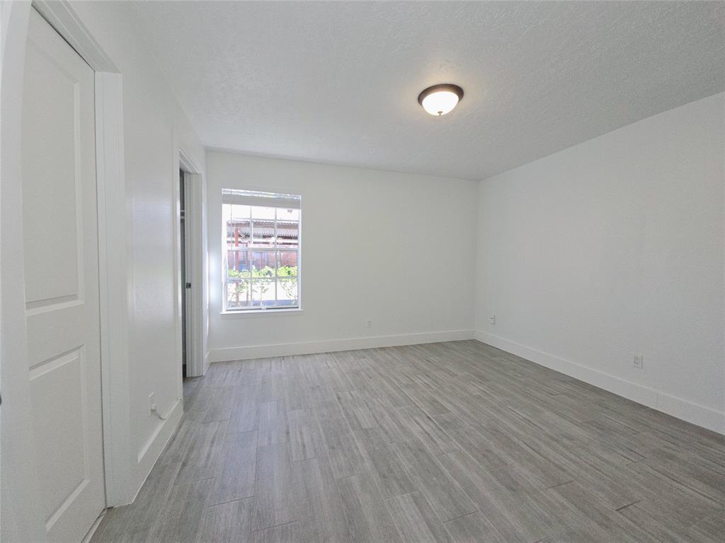 3224 Timmons Lane #111, Houston, Texas image 9