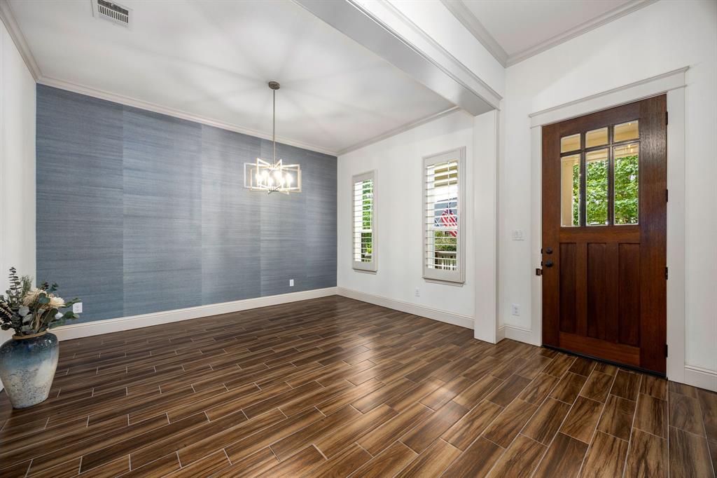 126 Silverwolf Cove Place