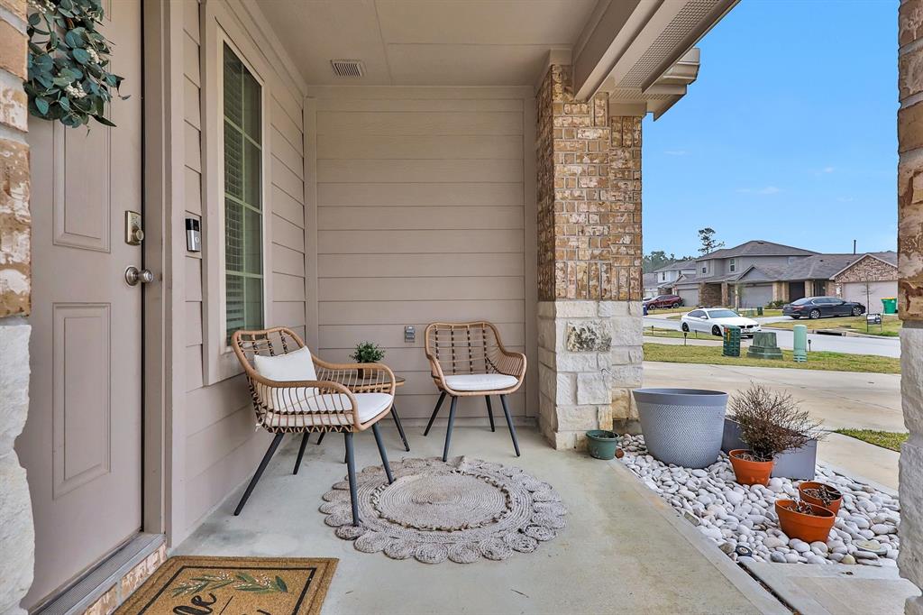14130 Carly Pines Court, Conroe, Texas image 3