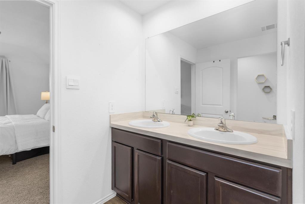 14130 Carly Pines Court, Conroe, Texas image 17