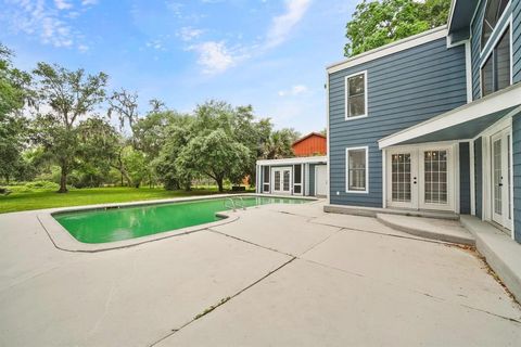 A home in Lake Jackson