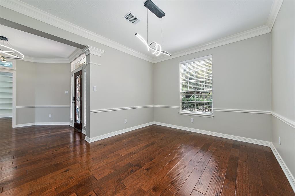 2314 Lochmere Way, Kingwood, Texas image 11