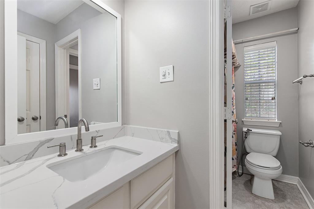 2314 Lochmere Way, Kingwood, Texas image 31