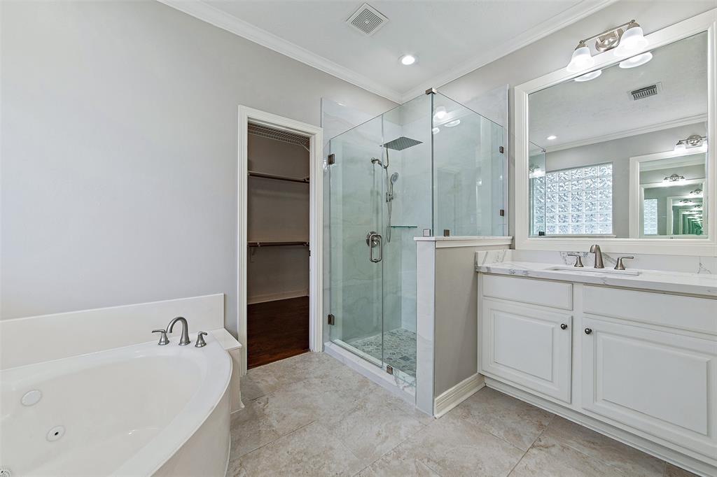 2314 Lochmere Way, Kingwood, Texas image 26