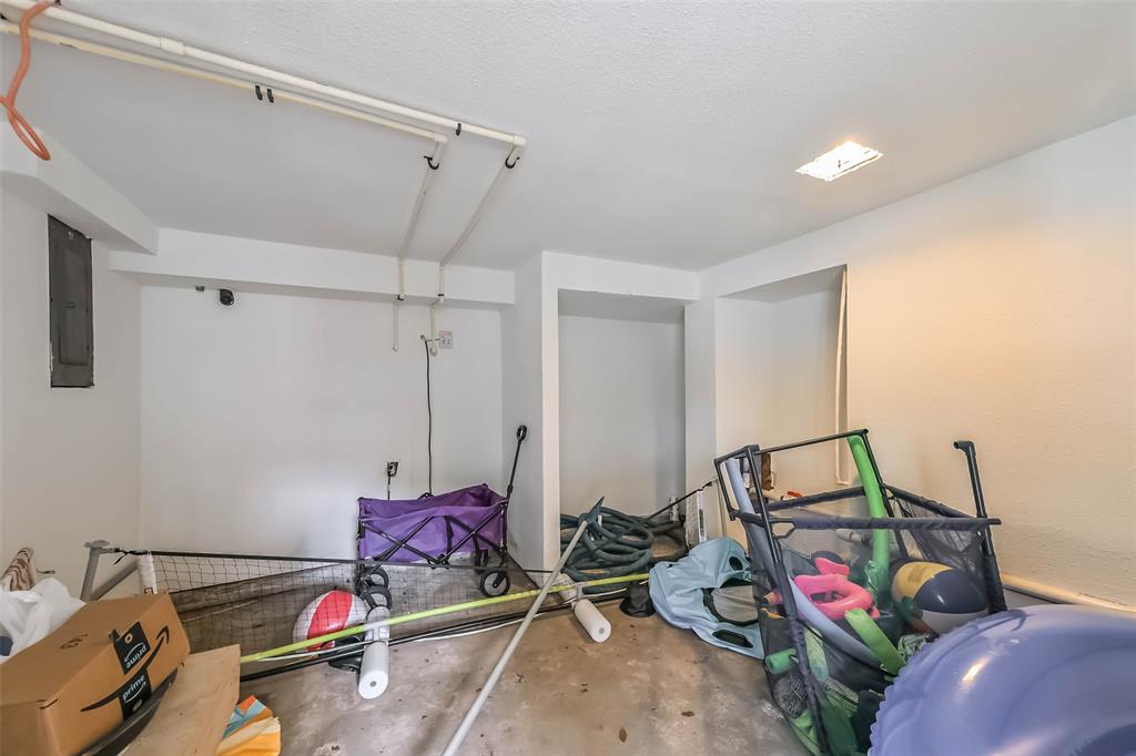 3520 Avenue R, Galveston, Texas image 45
