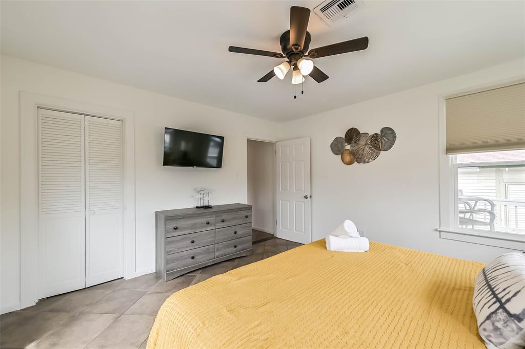 3520 Avenue R, Galveston, Texas image 31