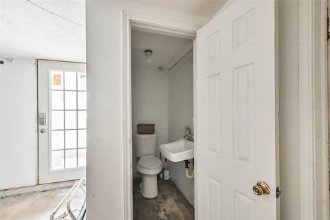 listing image 41