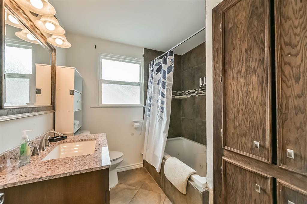 3520 Avenue R, Galveston, Texas image 32
