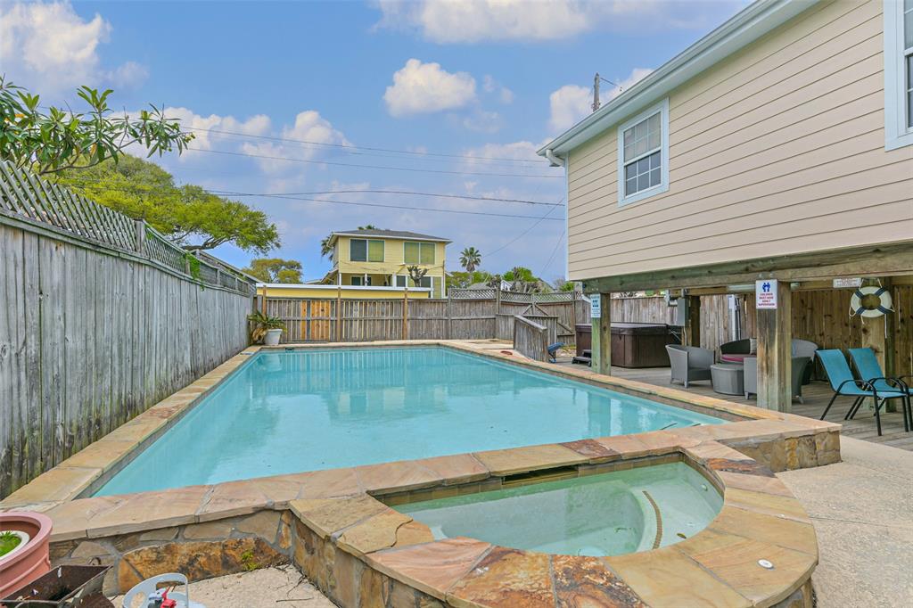 3520 Avenue R, Galveston, Texas image 39