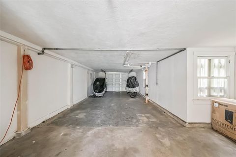 listing image 42