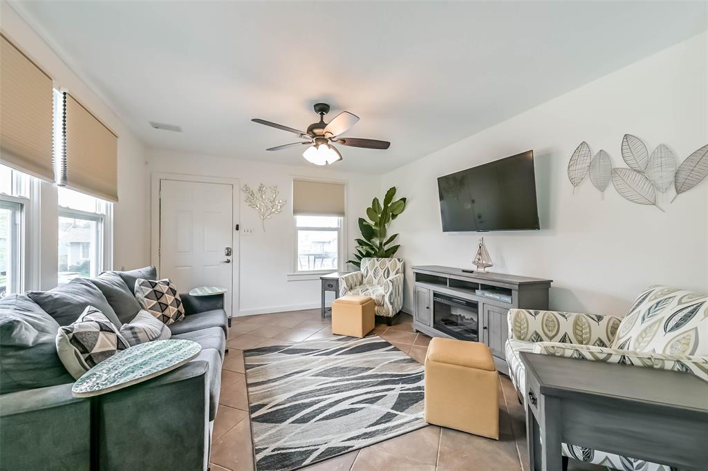 3520 Avenue R, Galveston, Texas image 12