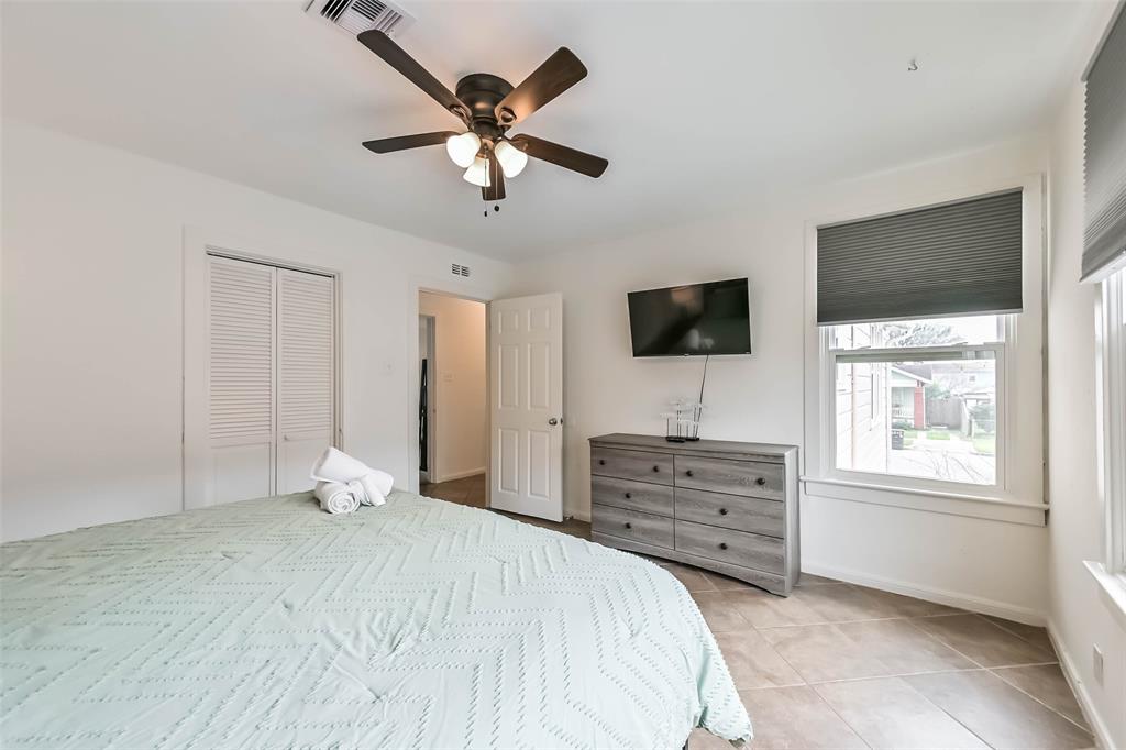3520 Avenue R, Galveston, Texas image 29