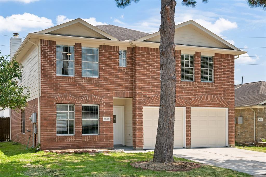 19222 Wading River Drive, Tomball, Texas image 3