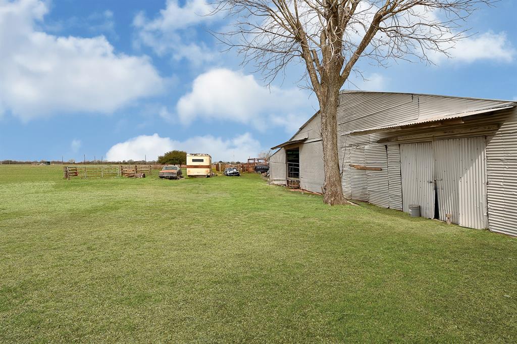 6720 Kacal Road, Beasley, Texas image 25