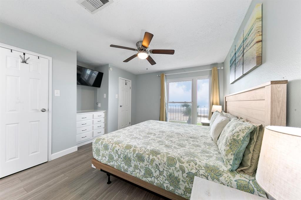 7600 Seawall Boulevard #115, Galveston, Texas image 13