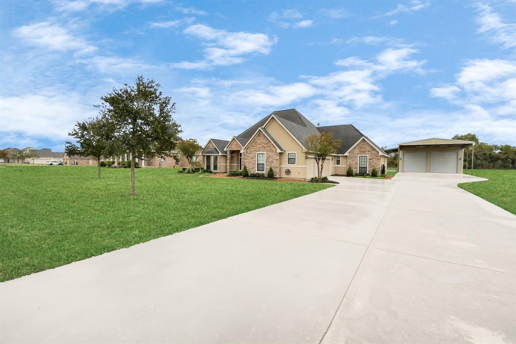 4210 Landon Lane, Baytown, Texas image 5