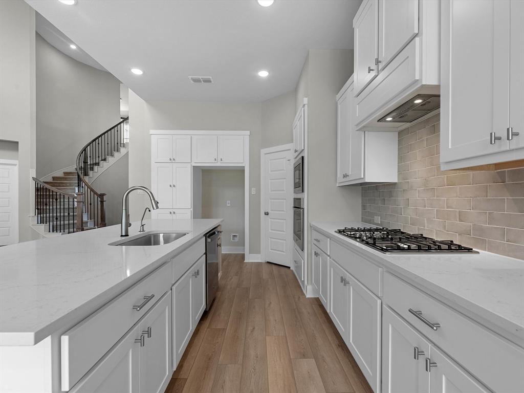 9831 Sunflower Mist Lane