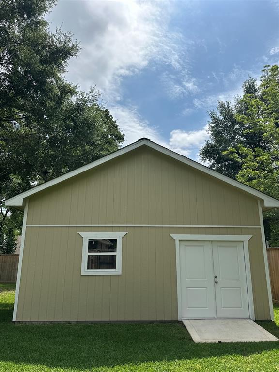 414 Garrett Drive, Magnolia, Texas image 14