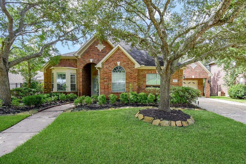 9610 Oakland Lake Way